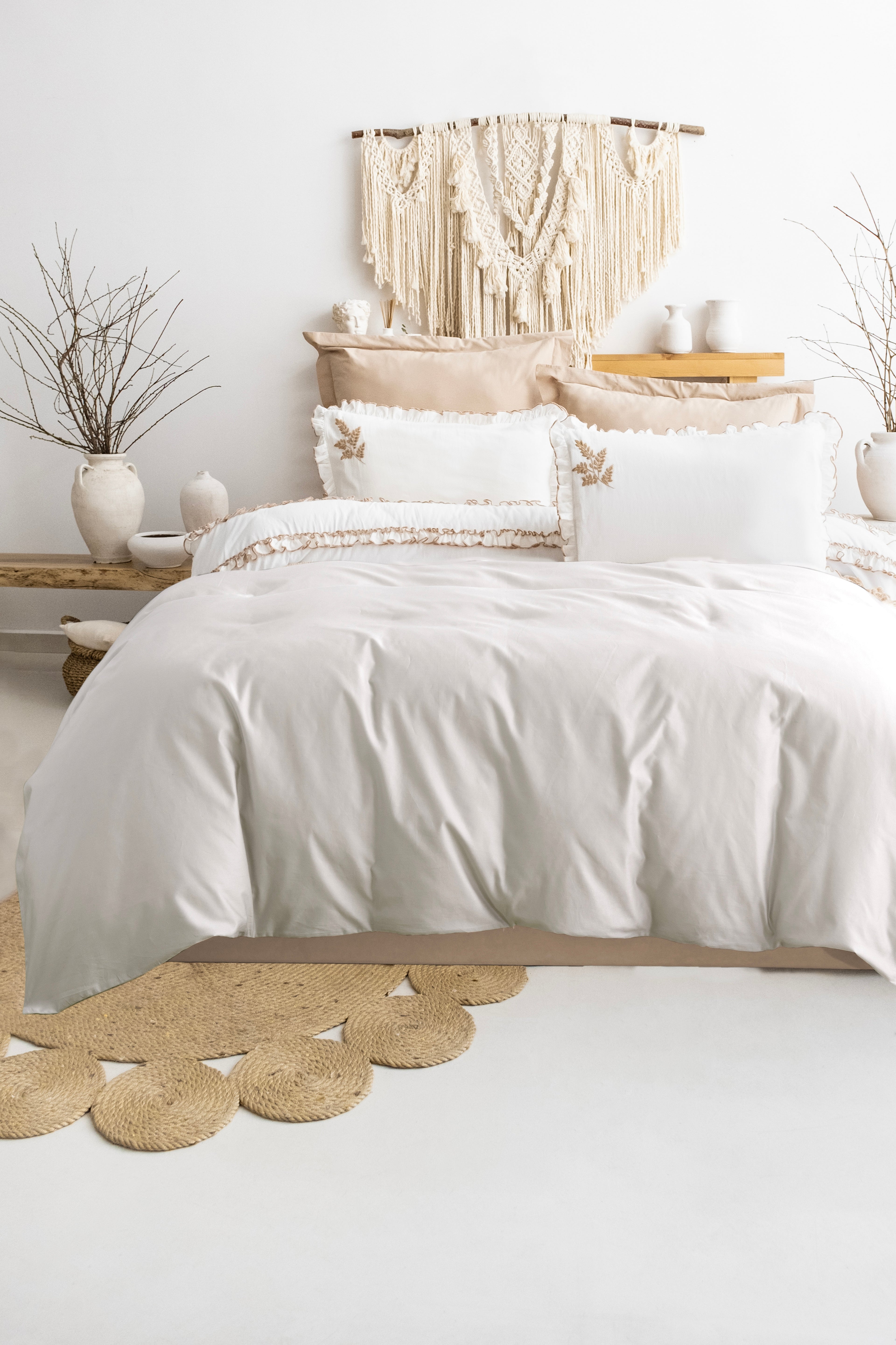 NOVA Jacquard Duvet Cover Set / BEIGE